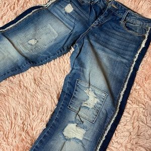 JESSICA SIMPSON - ARROW STRAIGHT DISTRESSED DENIM